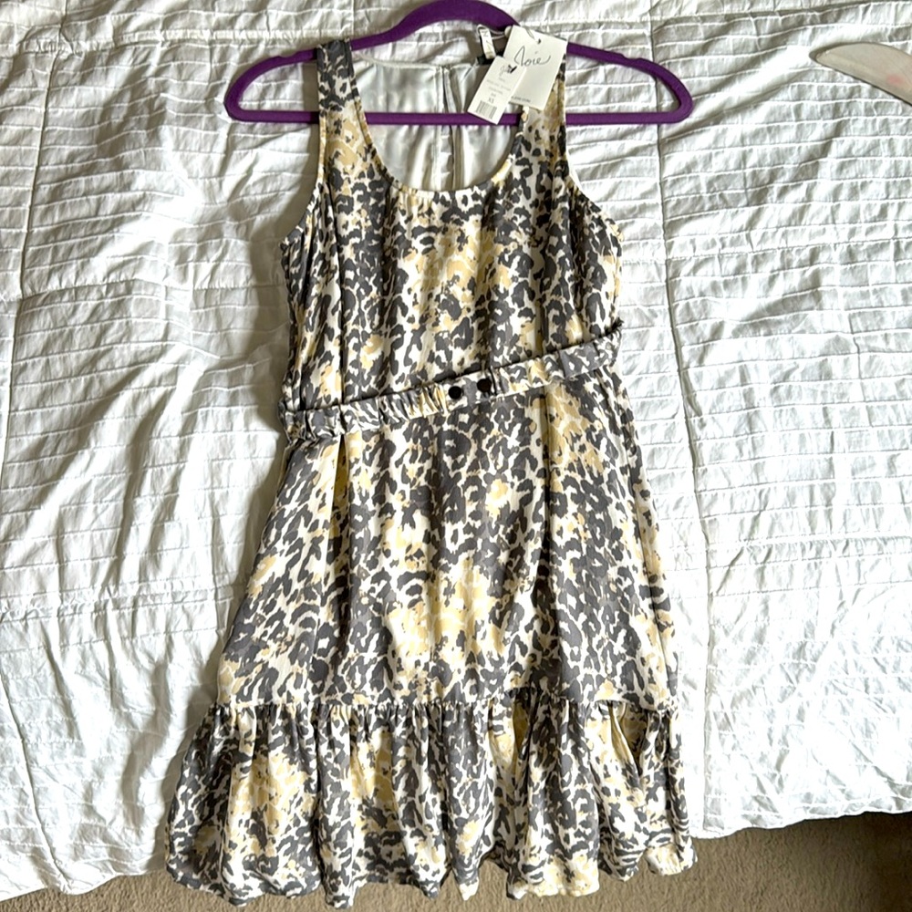 Joie NWT - XS Grey & Beige Leopard Print Silk Shift Dress W/ Belt